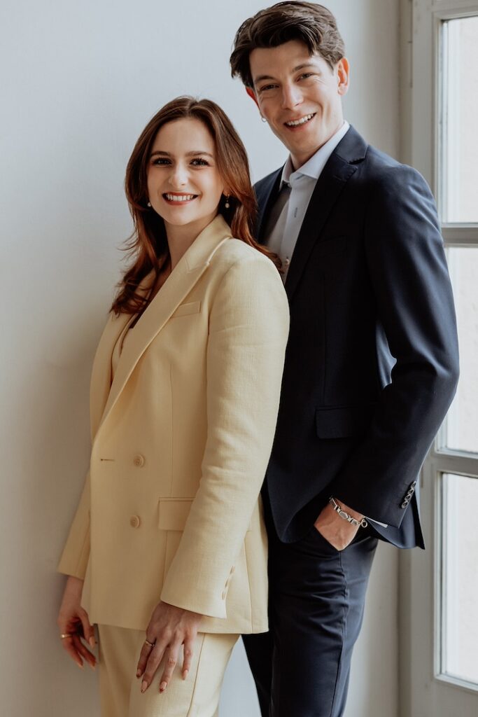 Laura & Leon von Glanzhochzeiten. Hochzeitsplaner aus München für Bayern, Süddeutschland und Österreich