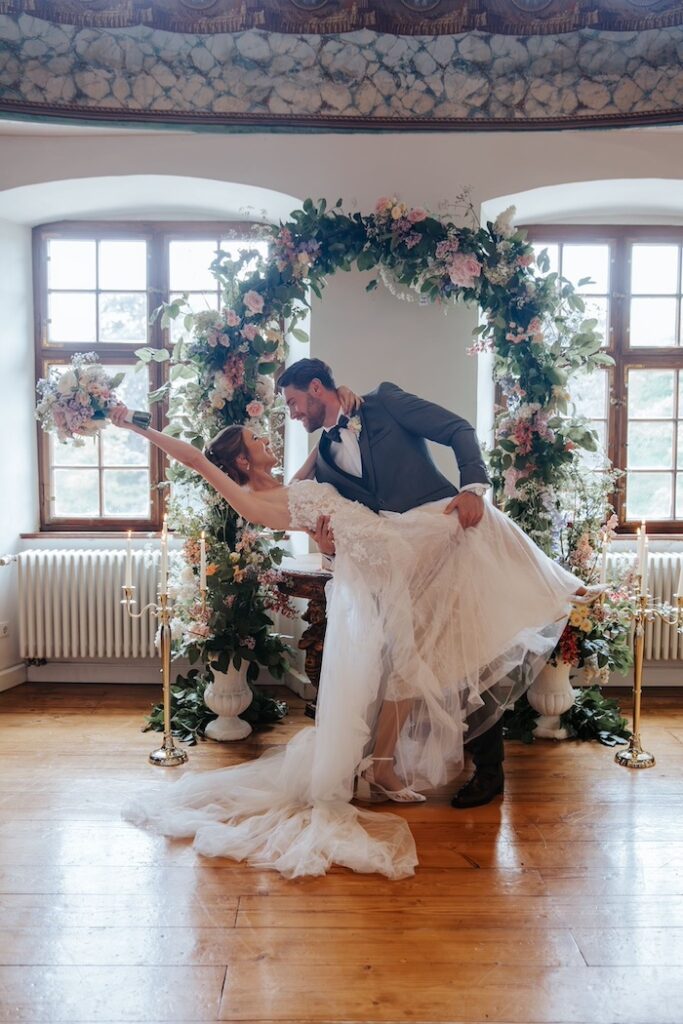 Traubogen - Rokoko Saal Schloss Lautrach - Hochzeitsplaner Bayern